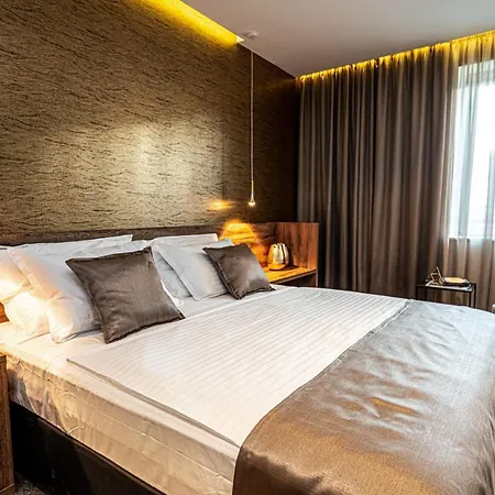 Calma Luxury לינה וארוחת בוקר 4*