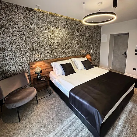 לינה וארוחת בוקר Calma Luxury 4*
