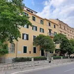 Calma Luxury Bed & Breakfast Spalato