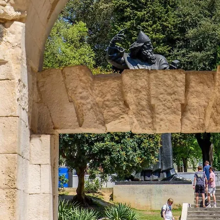 Calma Luxury krevet i doručak