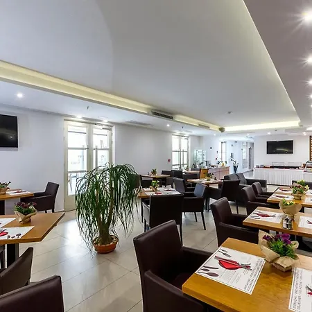 Calma Luxury 4*