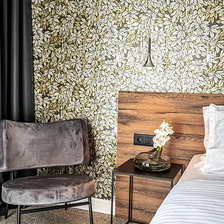 לינה וארוחת בוקר Calma Luxury 4*