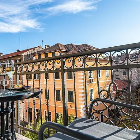 Bed & Breakfast Calma Luxury Split