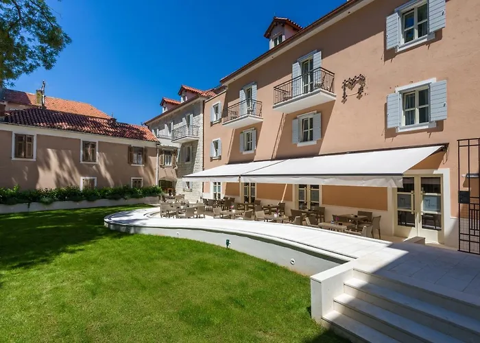 Calma Luxury 4*