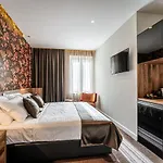 Calma Luxury 4*